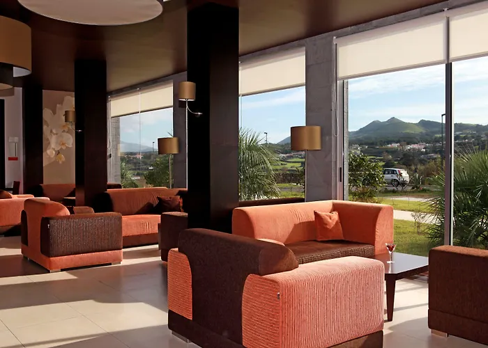 Vale Do Navio Hotel 4*