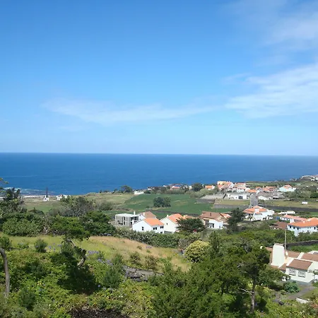 Vale Do Navio Hotel 4*