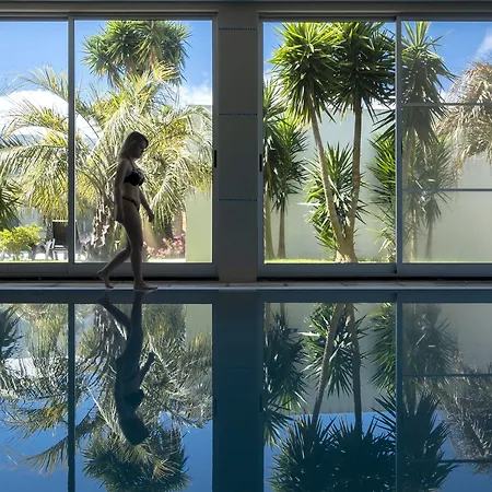 Vale Do Navio Hotel 4*