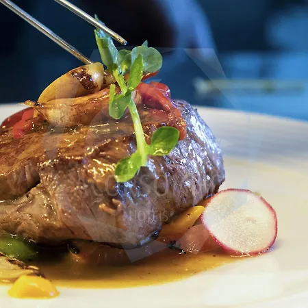 Vale Do Navio Hotel 4*