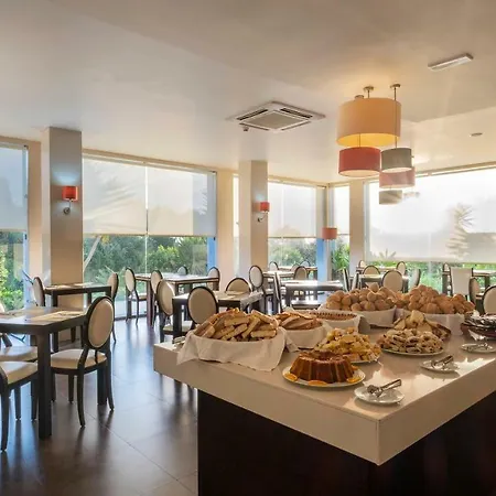 Hotel Vale Do Navio